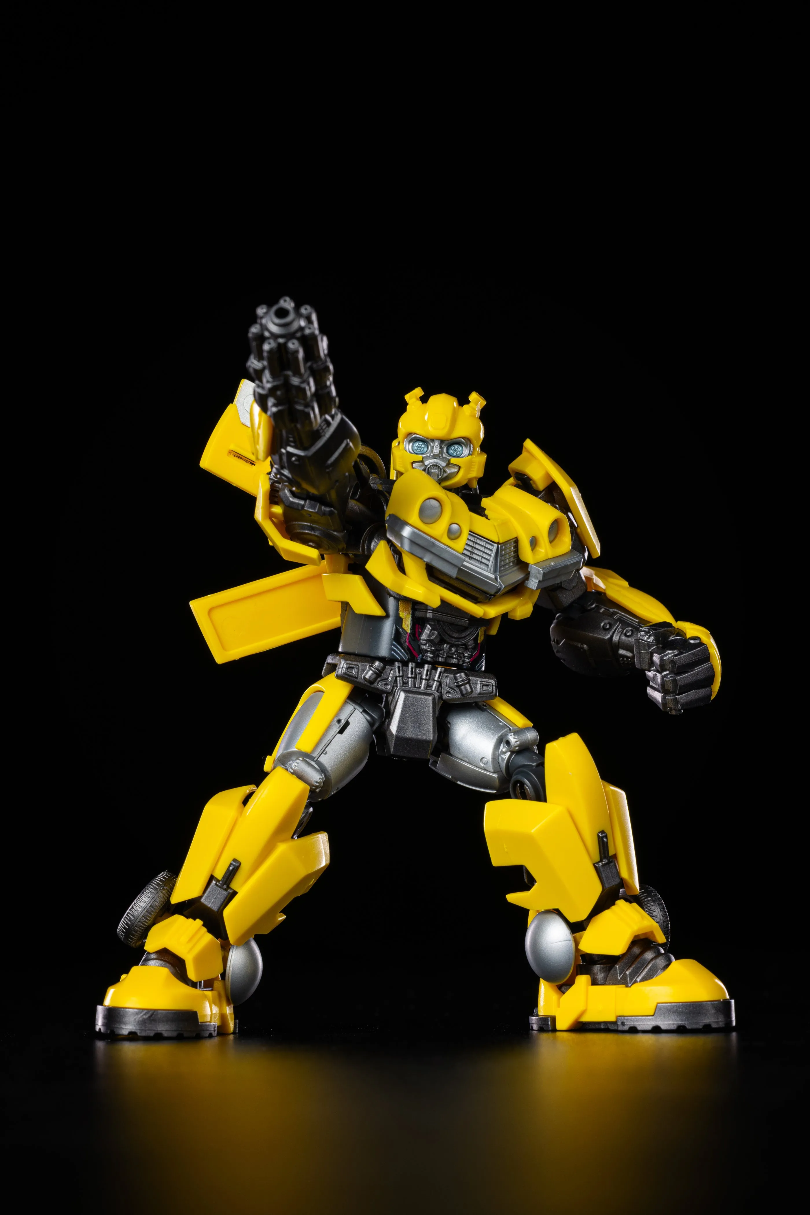 Blokees Transformers Classic Class Bumblebee Model (00832)