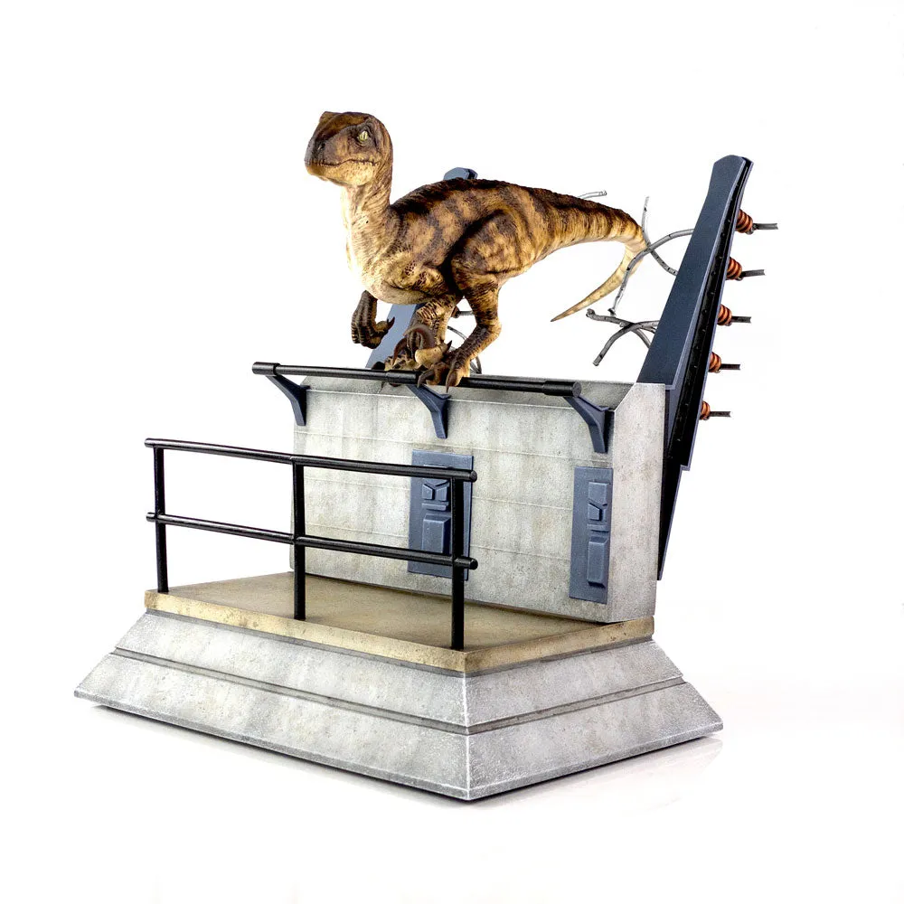 Chronicle Collectibles / Sideshow Collectibles -  Jurassic Park Statue - Breakout Raptor