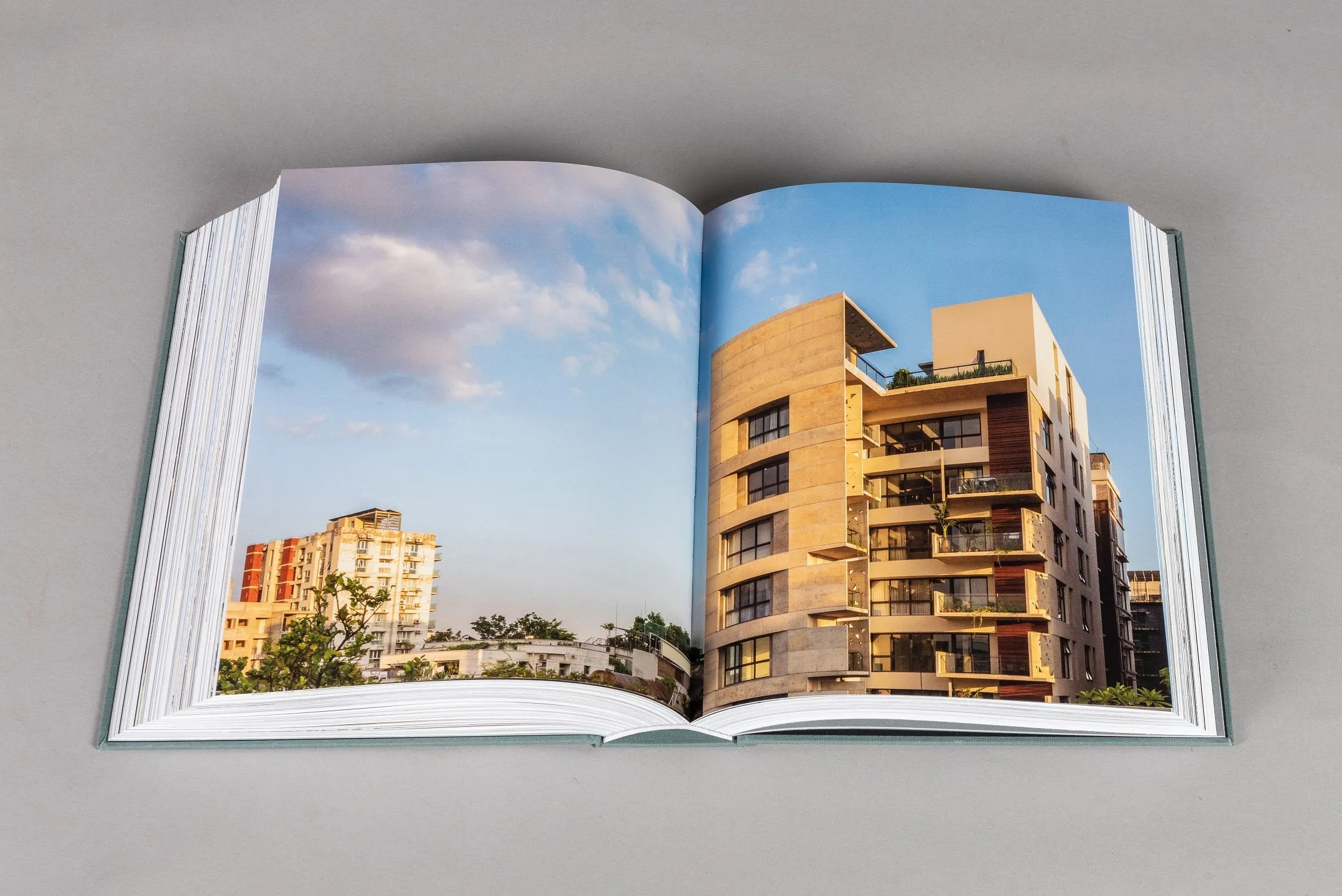 FOYEZ ULLAH: DHAKA’S TROPICAL EXPRESSIVE ARCHITECTURE